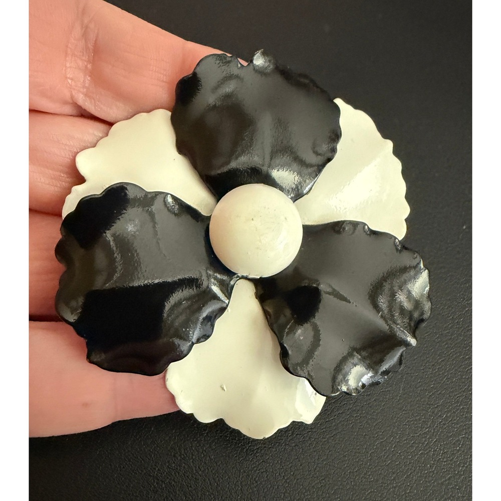 Vintage Enamel Flower Brooch Pop Art Black White